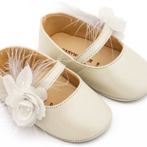 Γοβάκι Μονή Μπαρέτα Διακοσμημένο με Λουλούδι και Πούπουλα MI1664 Εκρού