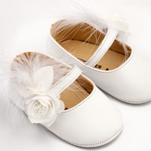 Γοβάκι Μονή Μπαρέτα Διακοσμημένο με Λουλούδι και Πούπουλα MI1664 Λευκό