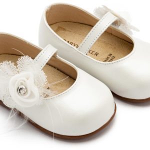 Γοβάκι Μονή Μπαρέτα με Λουλούδι PRI2640 Εκρού